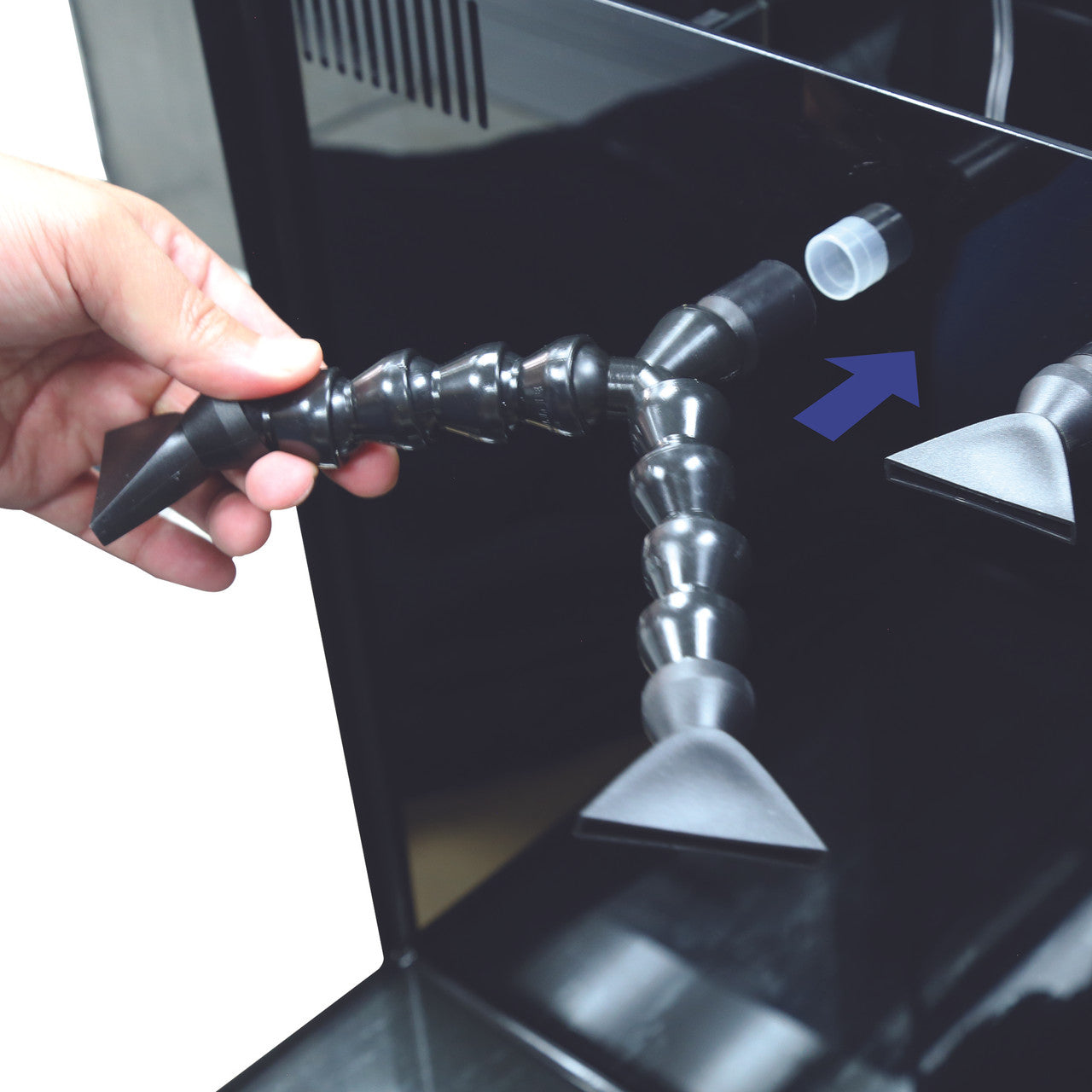 NUVO Dual Flow Nozzle pivot joints and flare tips