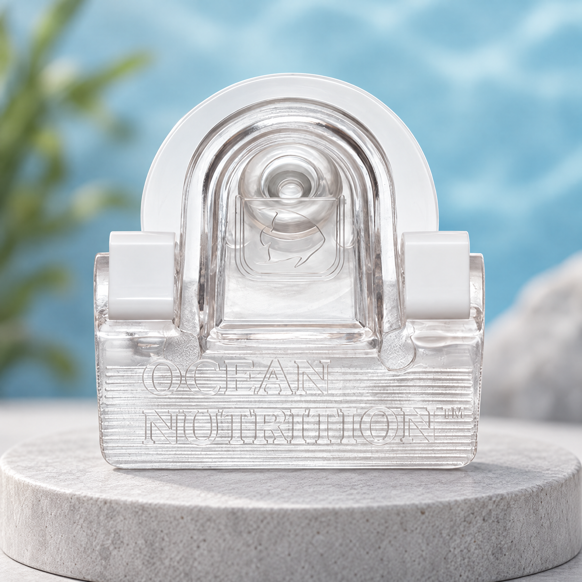 Ocean Nutrition Feeding Frenzy Seaweed Clip, single clear suction-cup clip