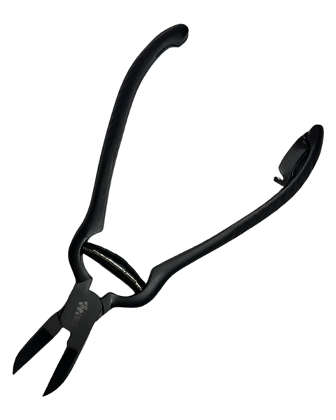 Eva Aquatics 8 inch coral cutter in black, jaws open