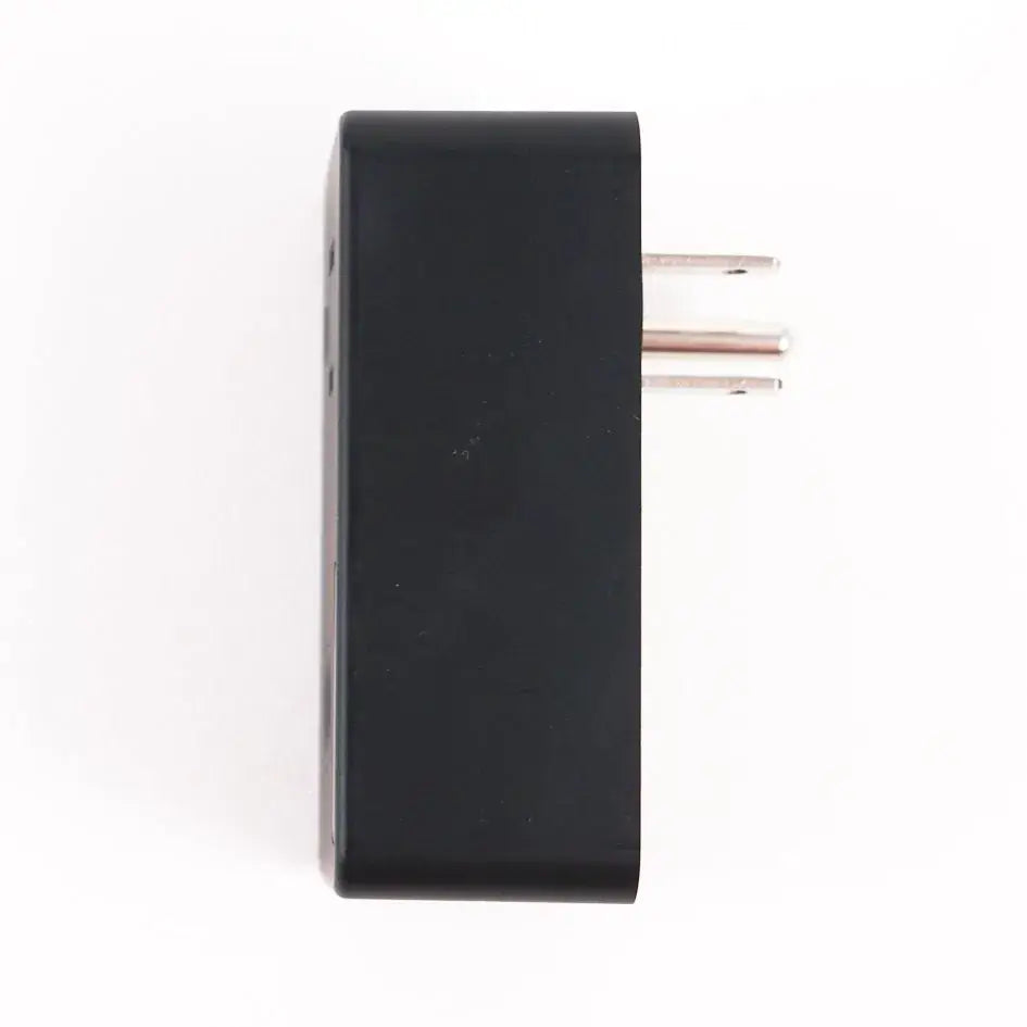 HYDROS P205 | Smart Plug - WiFi Controlled Outlet | Aquarium Equipment side view black plug