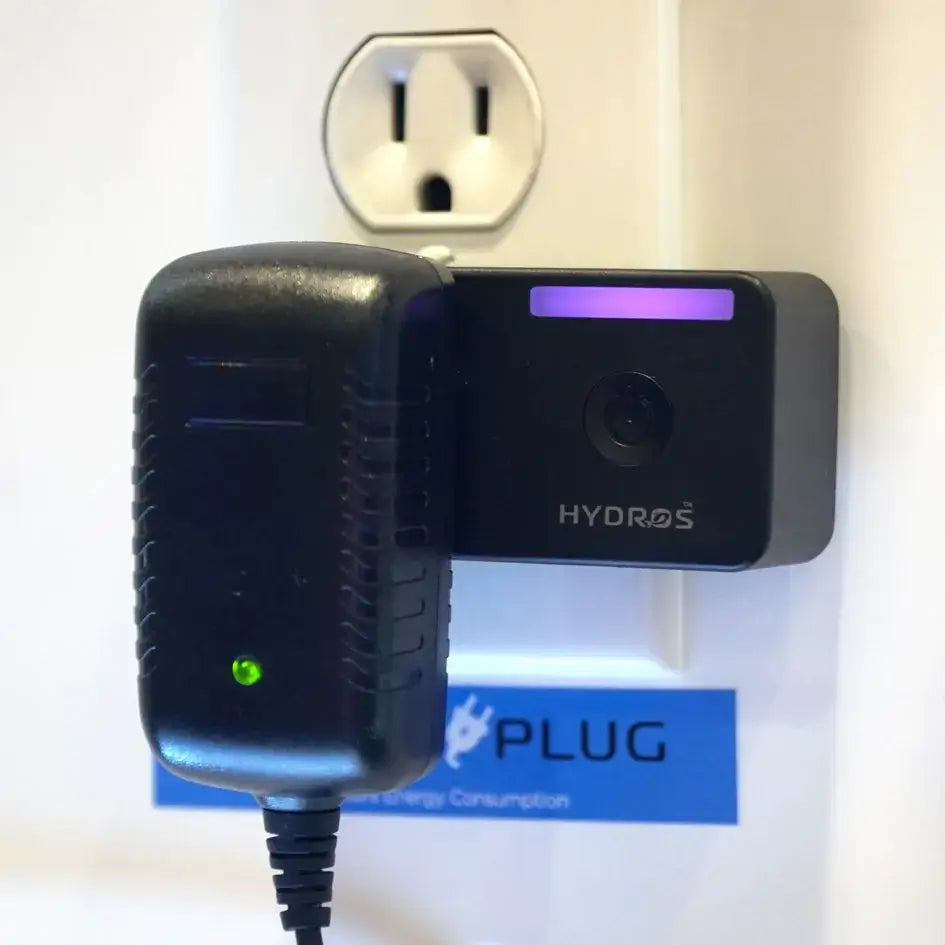 HYDROS P205 | Smart Plug - WiFi Controlled Outlet | Aquarium Equipment installed in wall outlet.